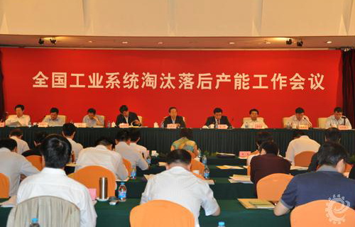 2018年，非環(huán)保涂料退出市場