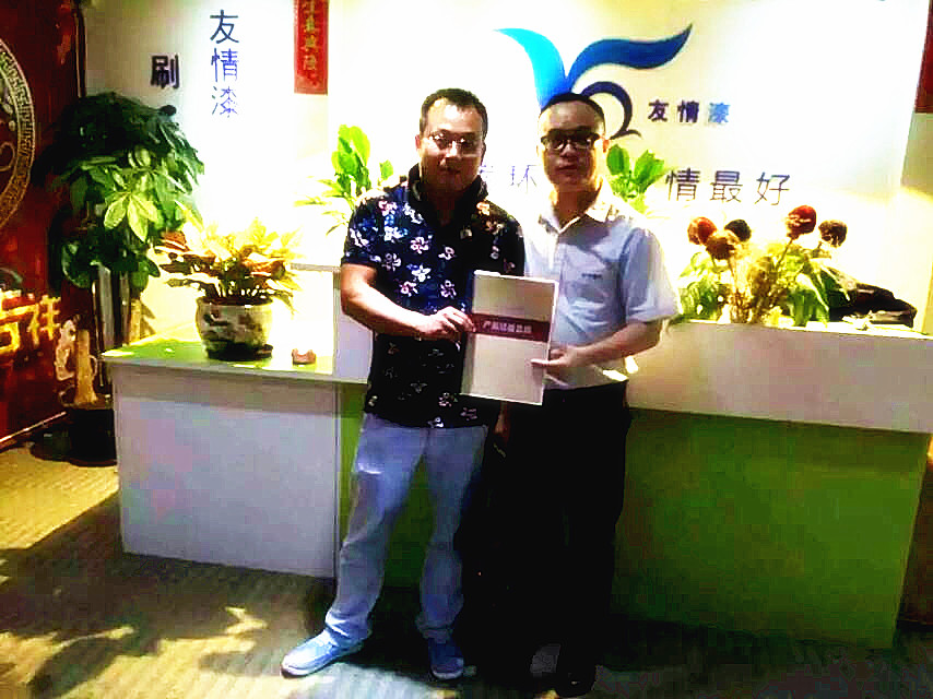 轉型做家裝，從加盟油漆代理開始