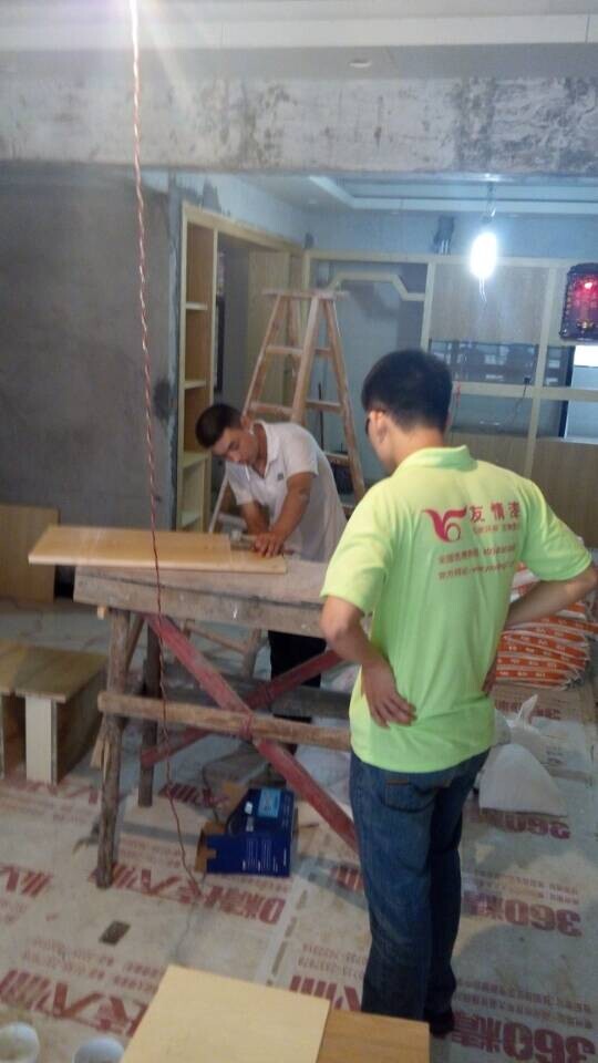 友情漆桂陽代理精心做好工程項(xiàng)目