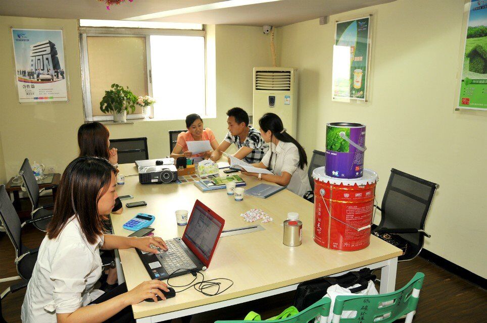 搶占先機加盟發展，友情漆助你輕松致富