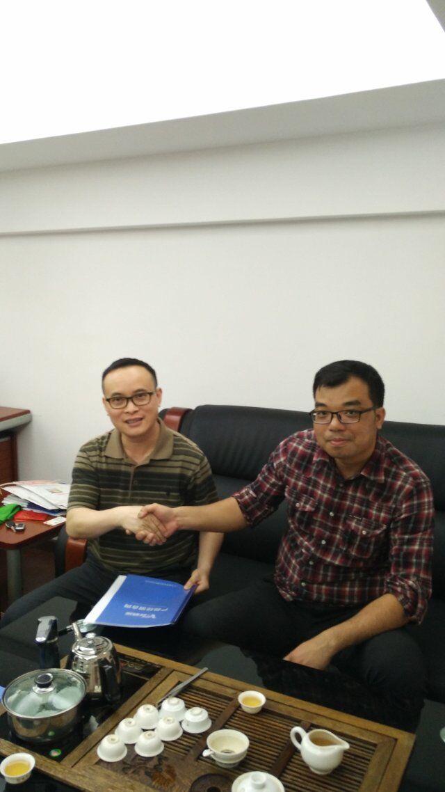 友情漆敬業專業的態度,贏得客戶合作加盟 友情漆敬業專業的態度,贏得客戶合作加盟