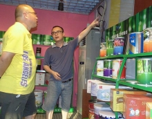 友情漆探索新模式開創新格局 友情漆探索新模式開創新格局